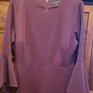 Women's dress with wide flare sleeves